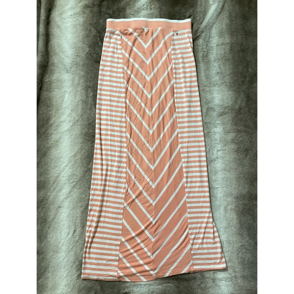GUESS Maxi Skirt Coral and White Stripes Small - Picture 1 of 7